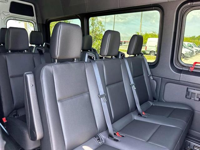 Photo of 2025 Silver Mercedes-Benz Sprinter 2500