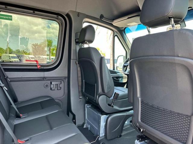 Photo of 2025 Silver Mercedes-Benz Sprinter 2500