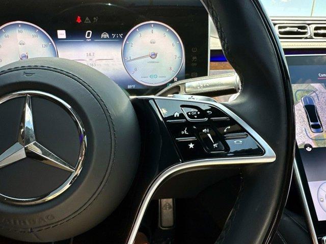 Photo of 2021 Black Mercedes-Benz Maybach S 580