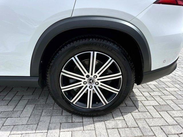 Photo of 2024 Polar White Mercedes-Benz GLE 450