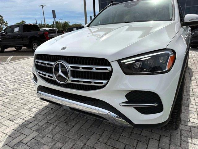 Photo of 2024 Polar White Mercedes-Benz GLE 450