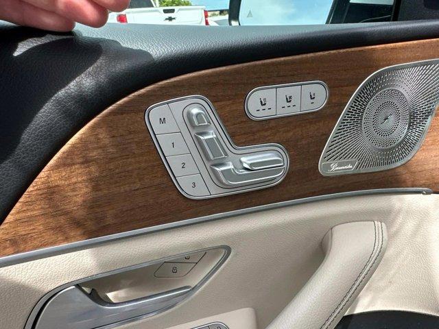 Photo of 2024 Polar White Mercedes-Benz GLE 450