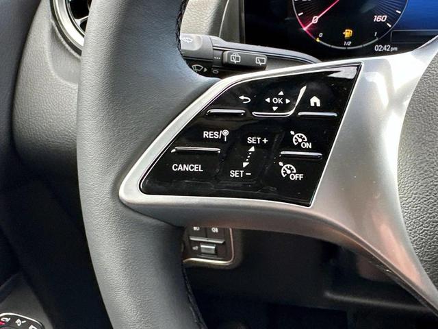 Photo of 2025 Black Mercedes-Benz GLB 250