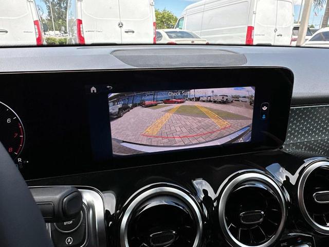 Photo of 2025 Black Mercedes-Benz GLB 250