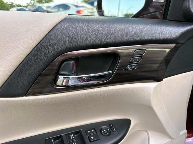 Photo of 2017 Crimson Red Pearl Honda Accord Hybrid