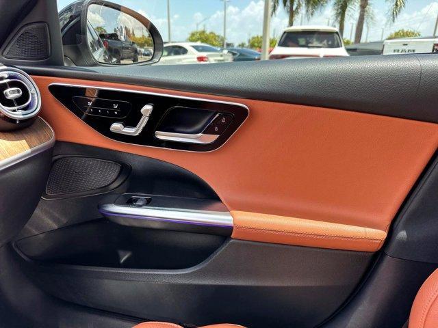 Photo of 2022 Black Mercedes-Benz C-Class