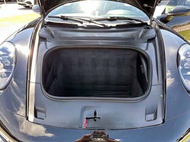 Photo of 2024 Black Porsche 911