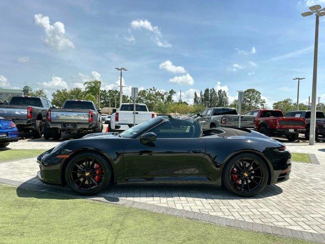 Photo of 2024 Black Porsche 911
