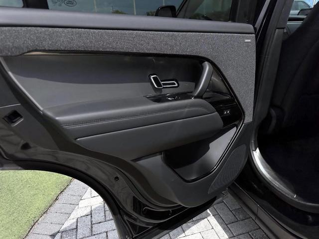Photo of 2024 Santorini Black Land Rover Range Rover Sport