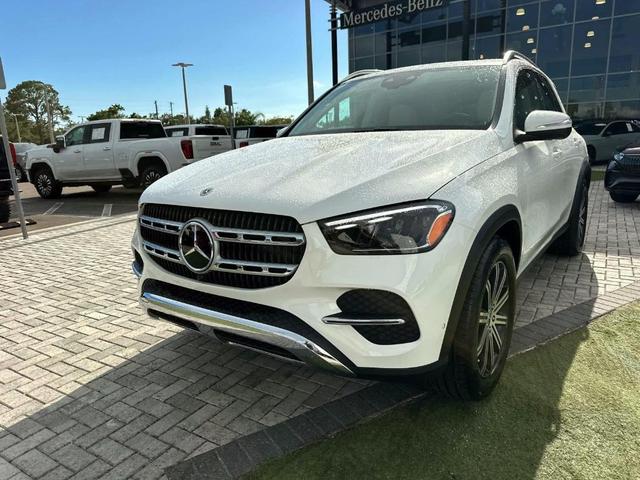 Photo of 2026 White Mercedes-Benz GLE 450e