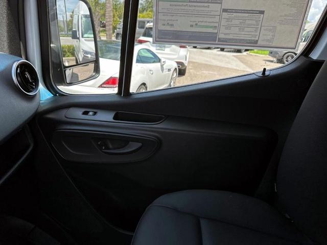 Photo of 2025 White Mercedes-Benz Sprinter 3500XD