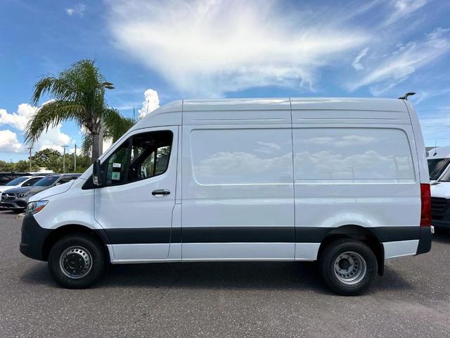 Photo of 2025 White Mercedes-Benz Sprinter 3500XD