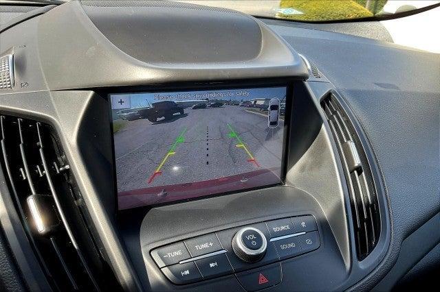 Photo of 2019 Ruby Red Metallic Tinted Clearcoat Ford Escape