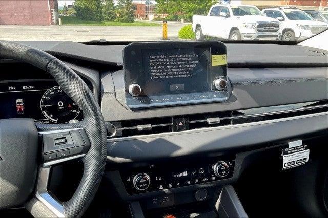 Photo of 2025 Black Mitsubishi Outlander