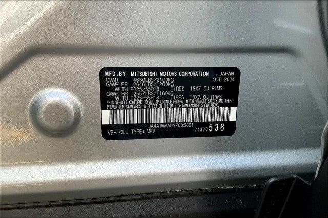 Photo of 2025 Silver Mitsubishi Eclipse Cross