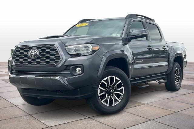Photo of 2022 Magnetic Gray Metallic Toyota Tacoma