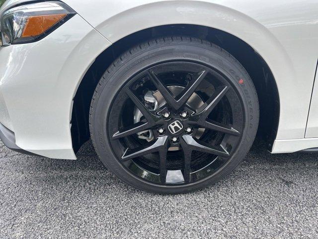 Photo of 2026 Platinum White Honda Civic