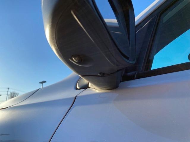 Photo of 2025 Platinum White Honda Pilot