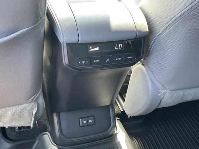 Photo of 2023 Celestial Silver Metallic Toyota Highlander