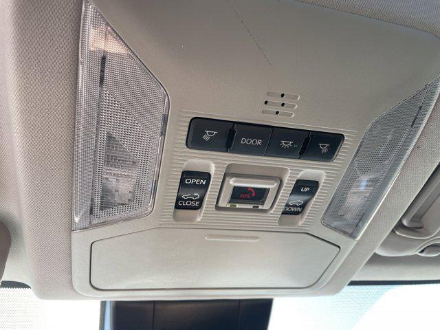 Photo of 2022 White Toyota RAV4