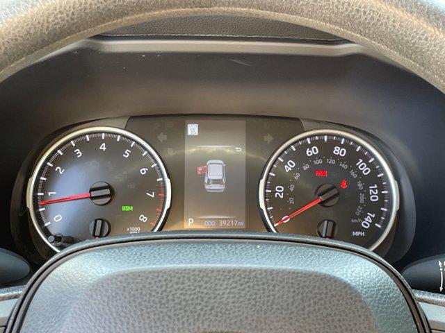 Photo of 2022 White Toyota RAV4