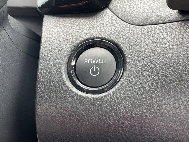 Photo of 2025 Ice Cap Toyota Camry