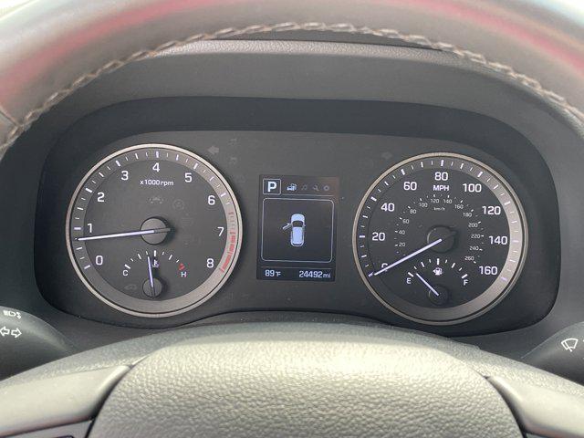 Photo of 2017 Chromium Silver Hyundai TUCSON