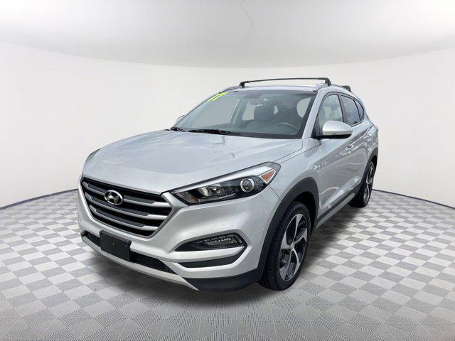 Photo of 2017 Chromium Silver Hyundai TUCSON
