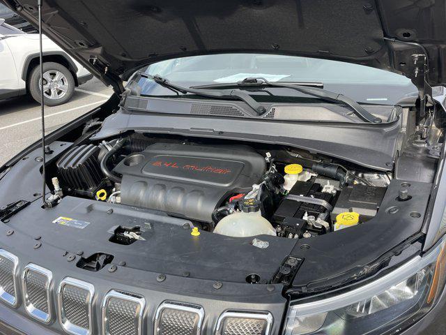 Photo of 2022 Granite Crystal Metallic Clearcoat Jeep Compass