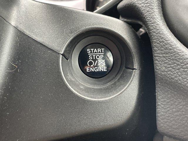 Photo of 2018 Redline Pearlcoat Jeep Compass