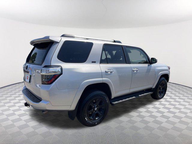 Photo of 2024 Classic Silver Metallic Toyota 4Runner