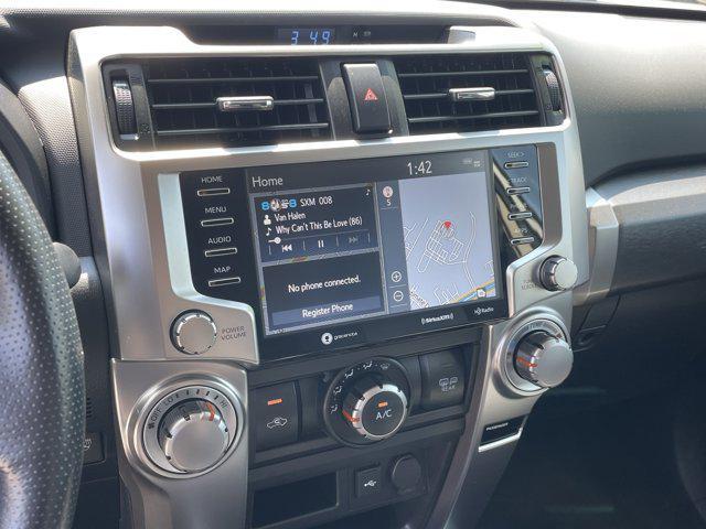 Photo of 2024 Classic Silver Metallic Toyota 4Runner
