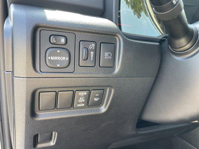 Photo of 2024 Classic Silver Metallic Toyota 4Runner