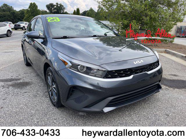 Photo of 2023 Gravity Gray Kia Forte
