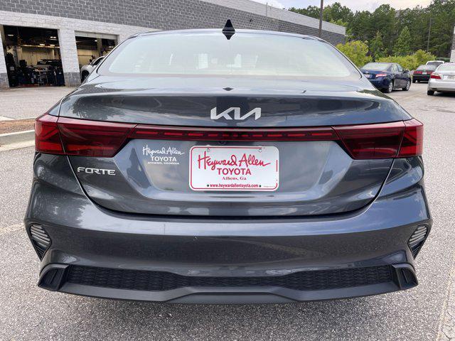 Photo of 2023 Gravity Gray Kia Forte