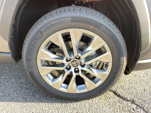 Photo of 2025 Magnetic Gray Meta Toyota RAV4