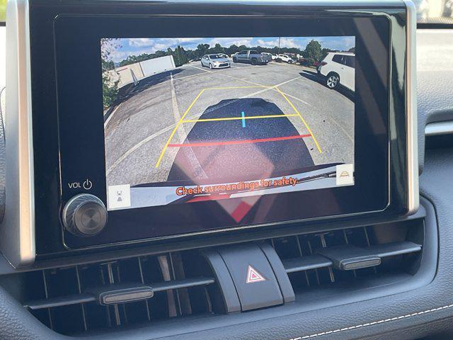 Photo of 2025 Ice Cap Toyota RAV4