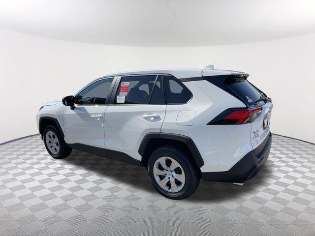 Photo of 2025 Ice Cap Toyota RAV4