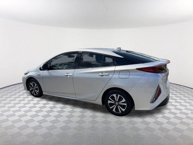 Photo of 2018 Classic Silver Metallic Toyota Prius Prime