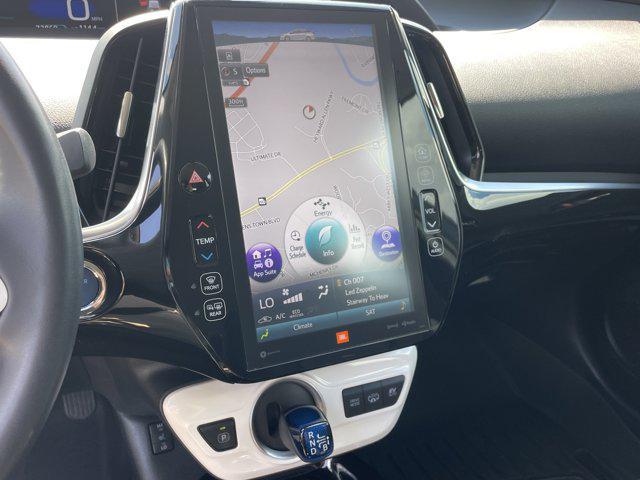 Photo of 2018 Classic Silver Metallic Toyota Prius Prime