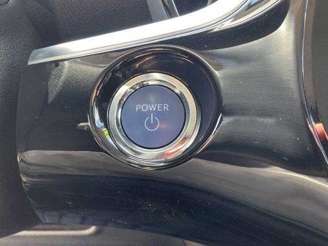 Photo of 2018 Classic Silver Metallic Toyota Prius Prime