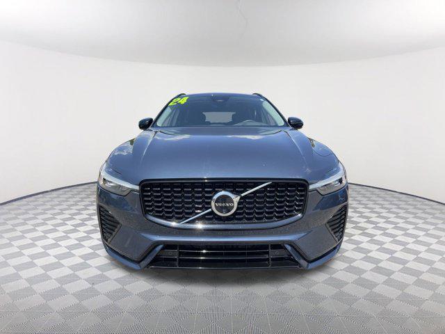 Photo of 2024 Denim Blue Metallic Volvo XC60