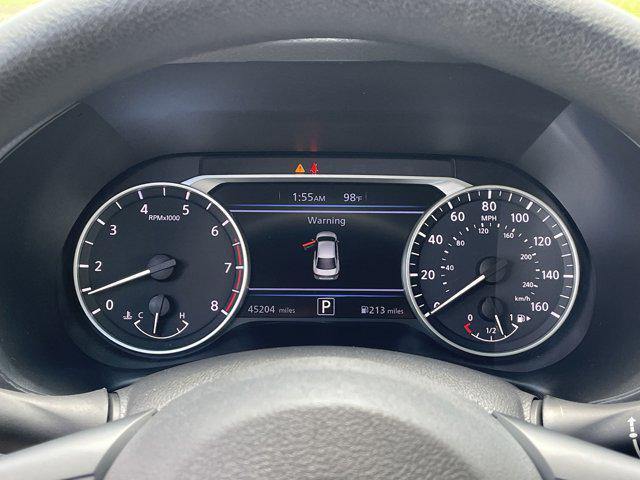 Photo of 2023 Brilliant Silver Metallic Nissan Sentra