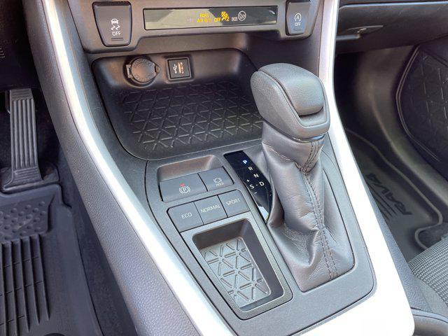 Photo of 2024 Midnight Black Metallic Toyota RAV4