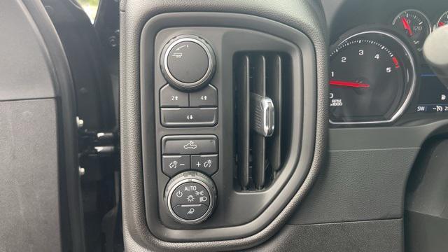 Photo of 2023 Black Chevrolet Silverado 2500