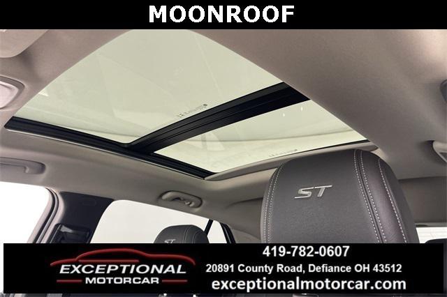 Photo of 2024 Copper Ice Metallic Buick Encore GX