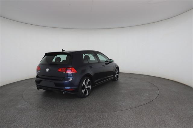 Photo of 2016 Night Blue Metallic Volkswagen Golf GTI