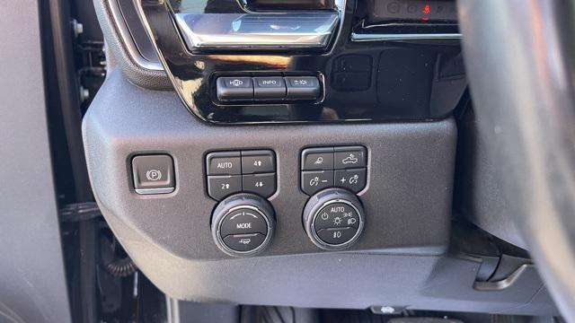 Photo of 2024 Black Chevrolet Silverado 2500