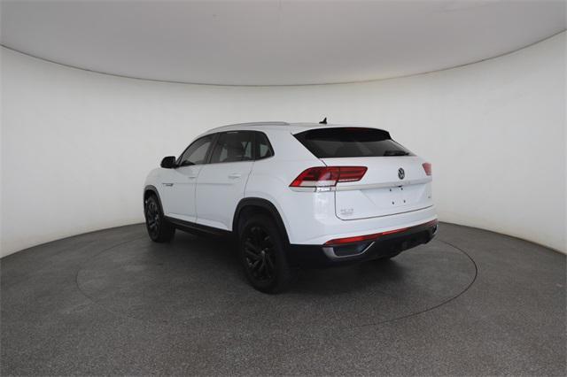 Photo of 2023 Pure White Volkswagen Atlas Cross Sport