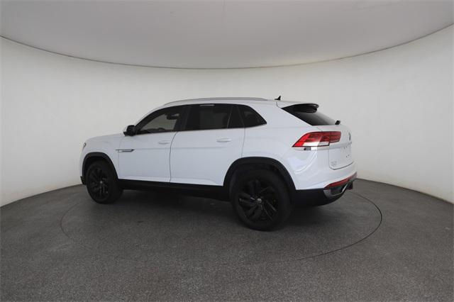 Photo of 2023 Pure White Volkswagen Atlas Cross Sport